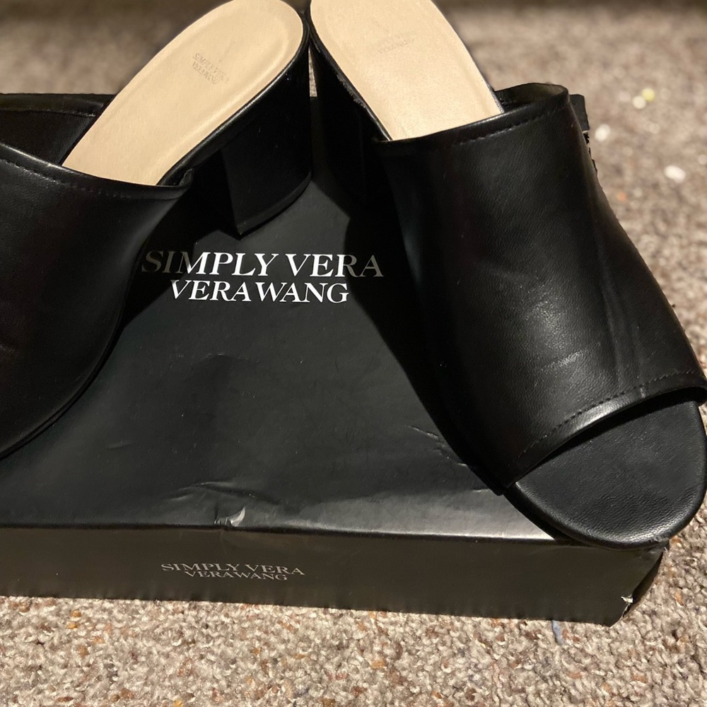 Vera Wang Heels